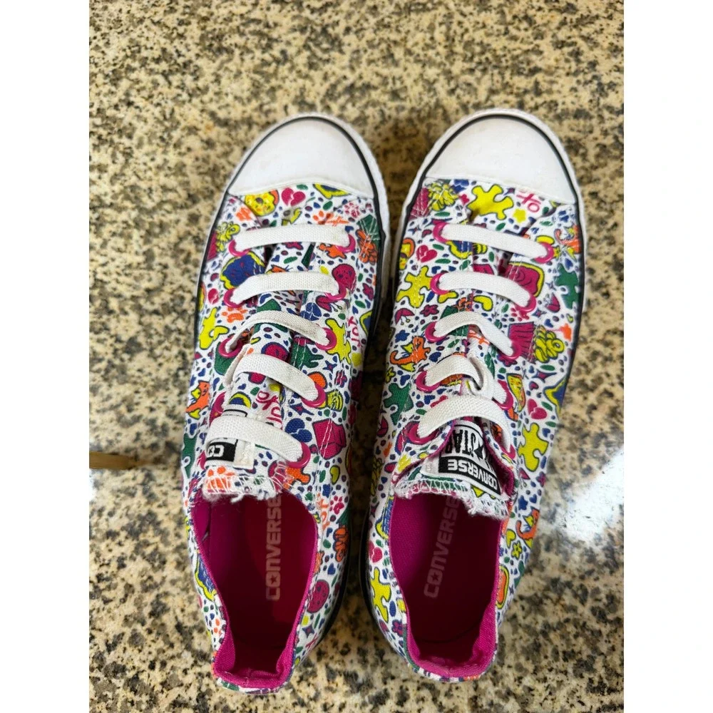 Converse Chuck Taylor AllStar Low Top Doodle Print Sneakers Multi-Color 4 Junior